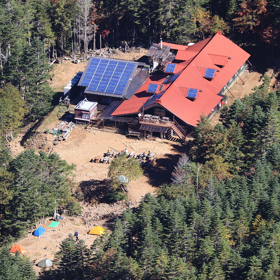 八ヶ岳のテント場（行者小屋テント場）